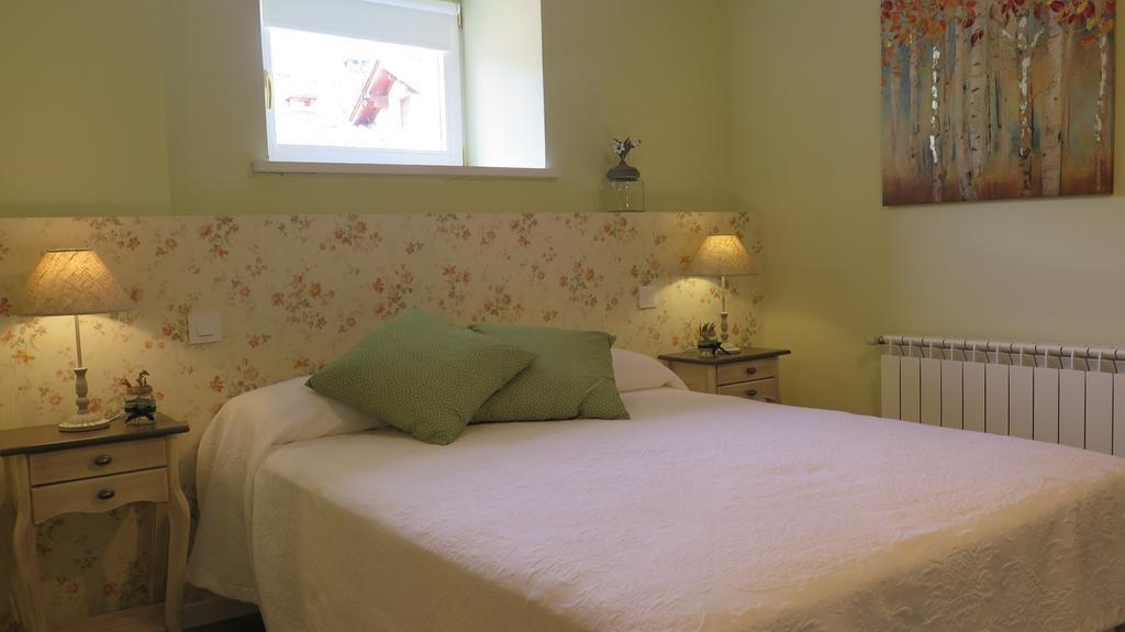 Posada Rural La Flor Del Nogal Ruente Zimmer foto