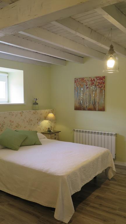 Posada Rural La Flor Del Nogal Ruente Zimmer foto